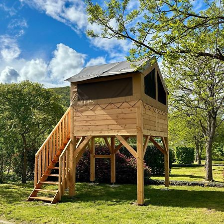 Camping Onlycamp Pierre & Sources Volvic Eksteriør billede