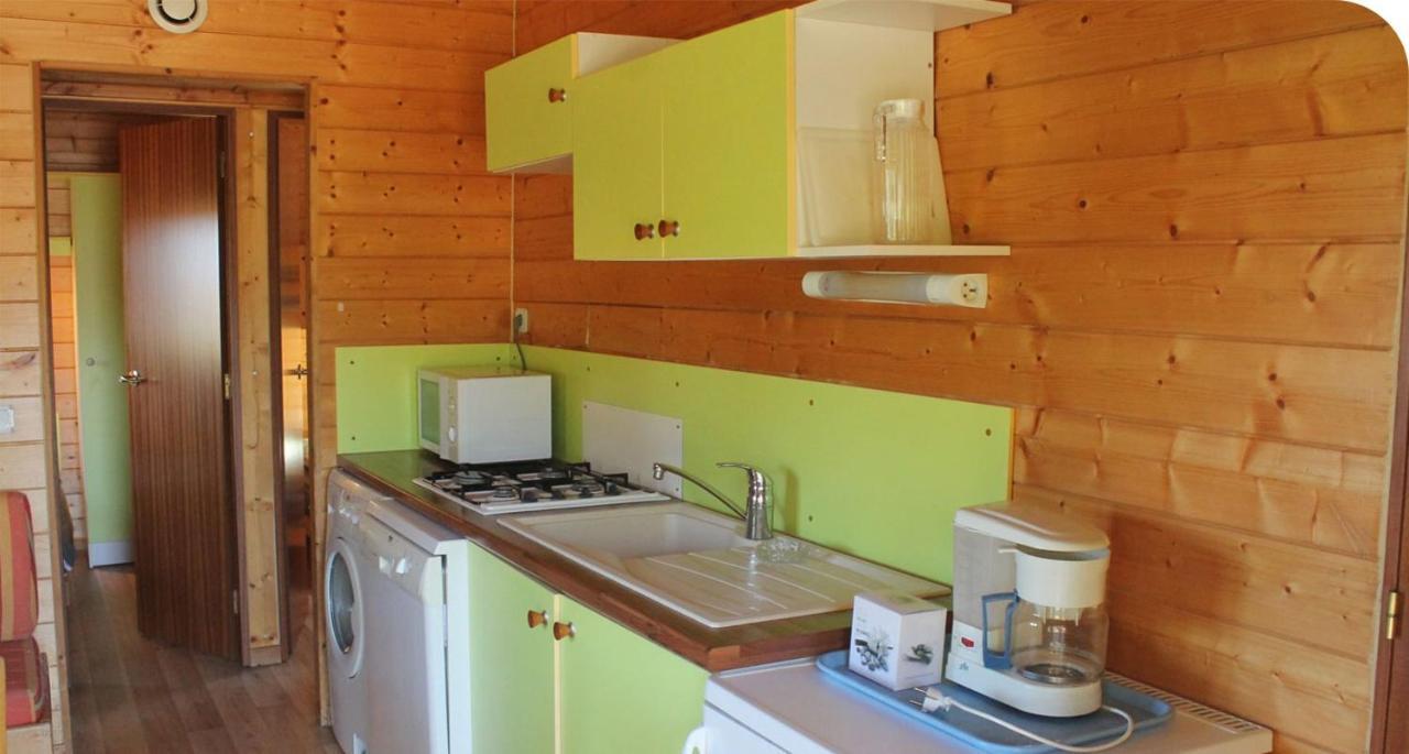 Camping Onlycamp Pierre & Sources Volvic Eksteriør billede
